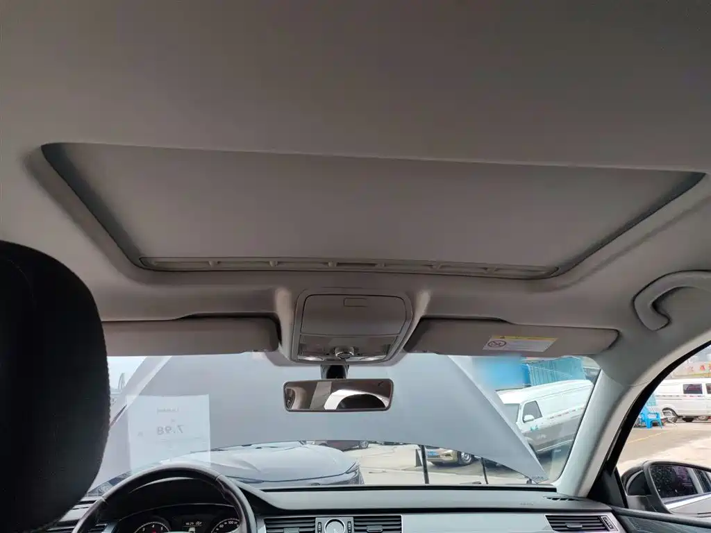 Passat 2017 330TSI DSG Premium Edition купить на сайте DeffCars