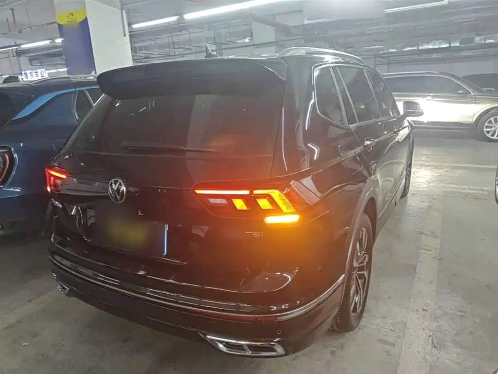 Tiguan L 2025 model 330TSI automatic two-wheel drive R-Line Longyao Edition купить на сайте DeffCars
