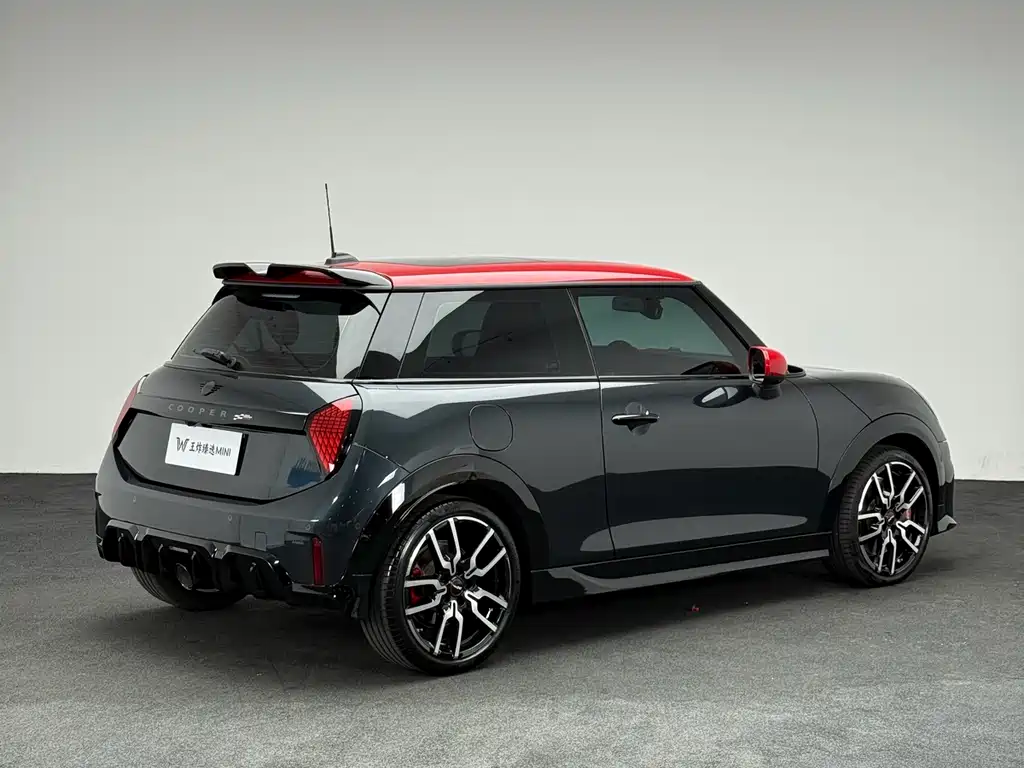 MINI JCW 2025 JOHN COOPER WORKS купить на сайте DeffCars