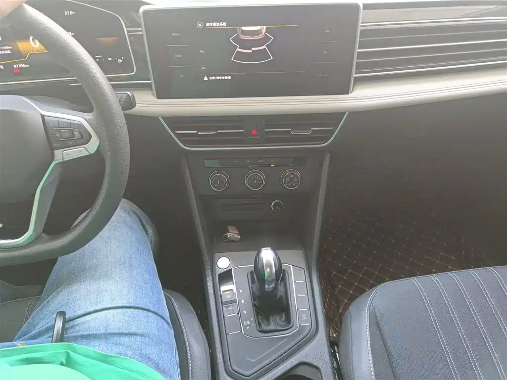 Tiguan L 2022 330TSI automatic two-wheel drive comfort version купить на сайте DeffCars