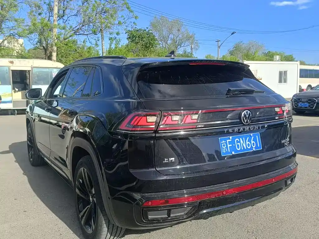 Touron 2024 Touron X 380TSI four-wheel drive Longxiang version купить на сайте DeffCars