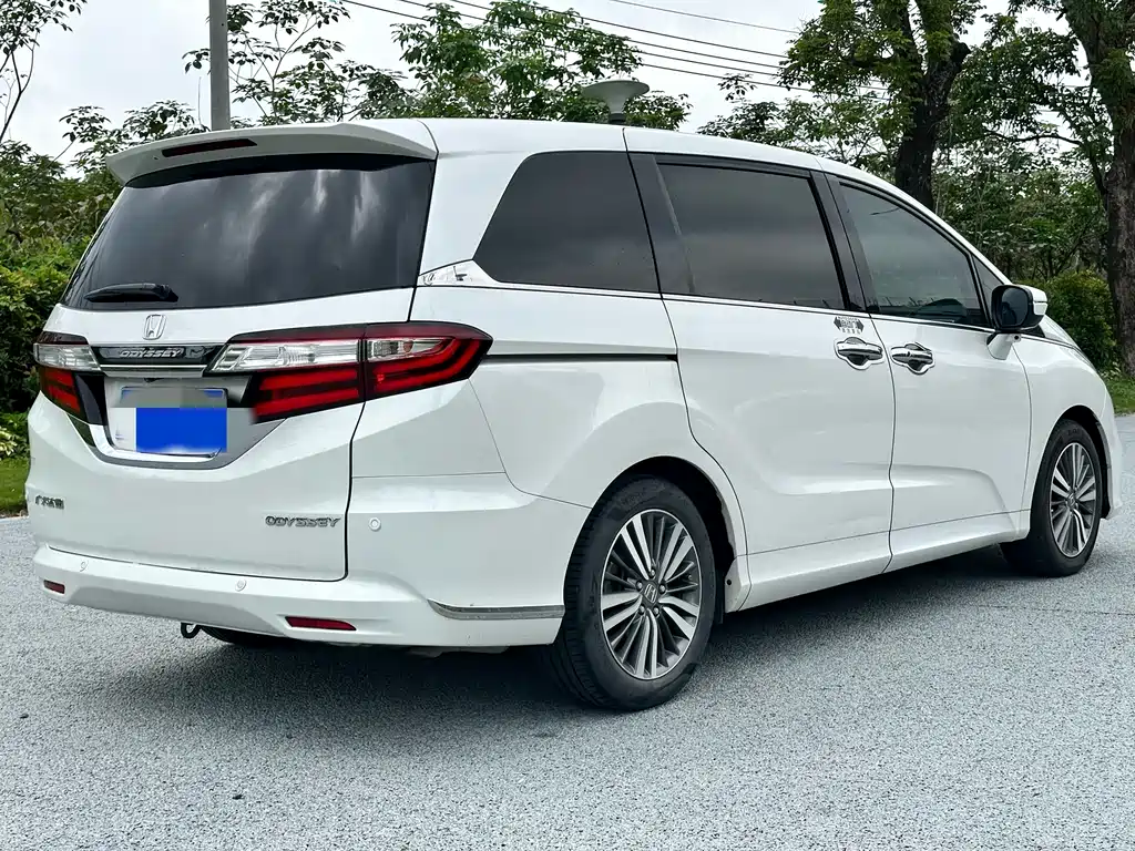 Odyssey 2018 2.4L Smart Edition купить на сайте DeffCars