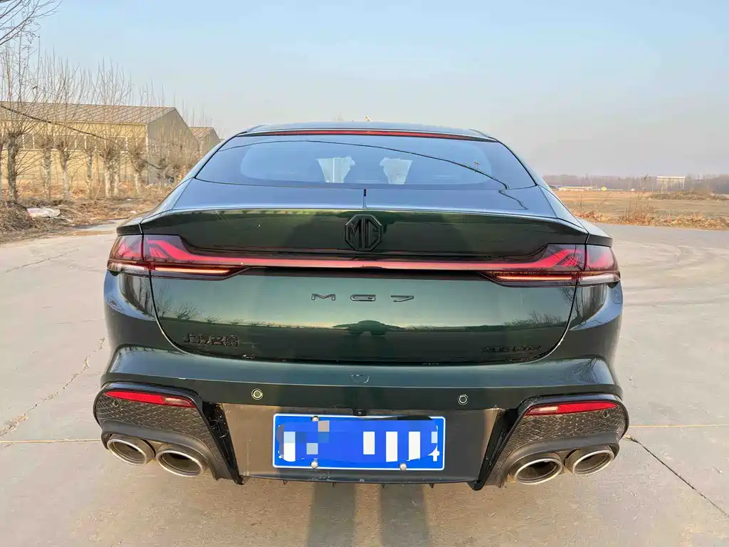 MG7 2023 2.0T Automatic Beauty Hunting Luxury Edition купить на сайте DeffCars