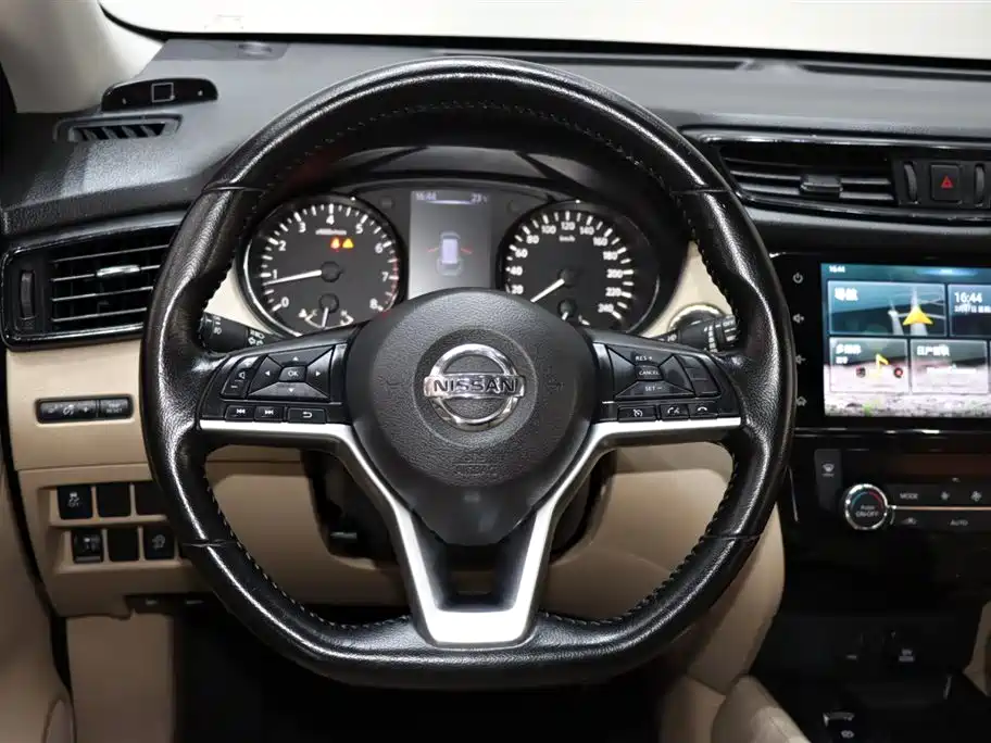 X-Trail 2019 2.0L CVT Intelligent Comfort Edition 2WD купить на сайте DeffCars