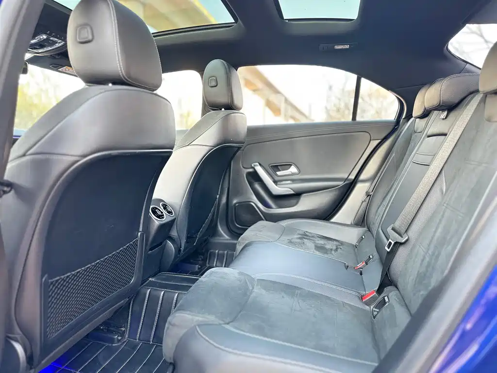Mercedes-Benz A-Class 2020 Facelift A 200 L Sports Sedan Fashionable купить на сайте DeffCars