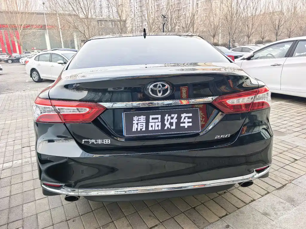Camry 2023 2.5G Deluxe Edition купить на сайте DeffCars