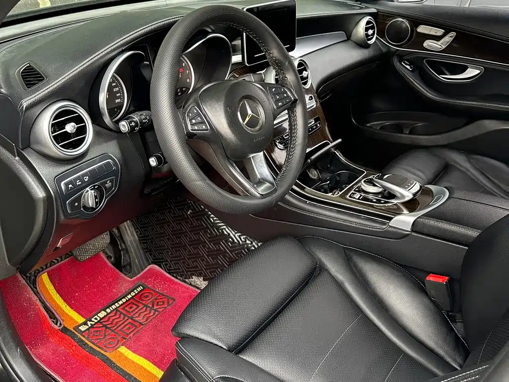 Mercedes-Benz GLC 2017 GLC 260 4MATIC luxury model купить на сайте DeffCars