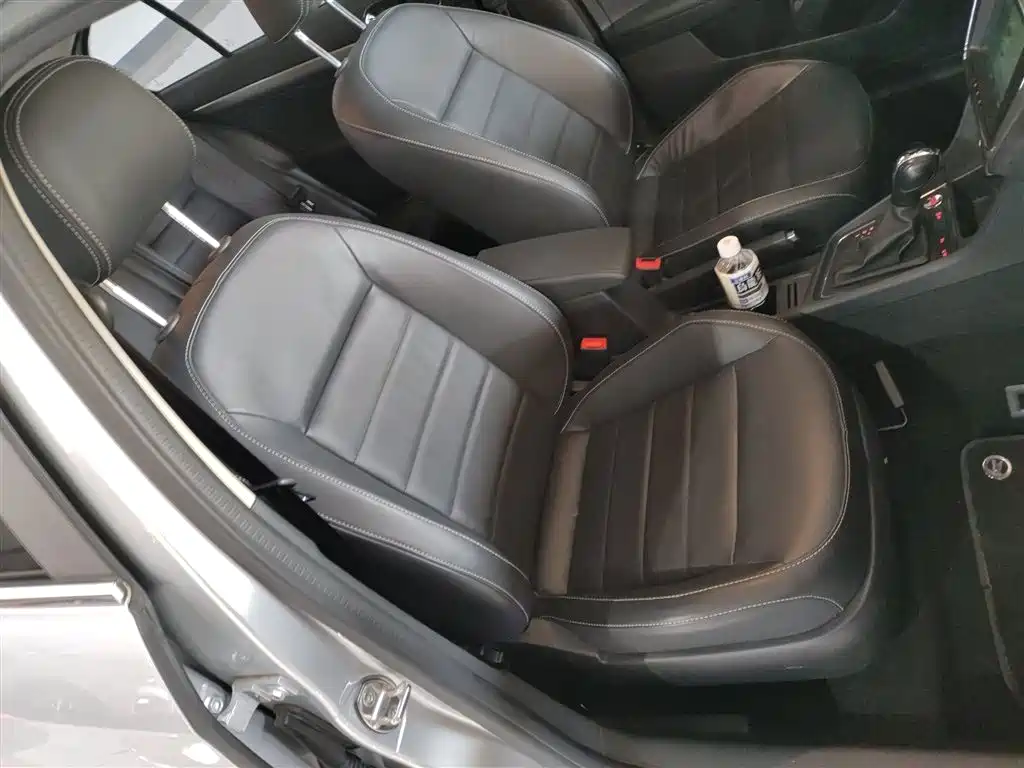 Lavida 2017 1.6L automatic comfort version купить на сайте DeffCars
