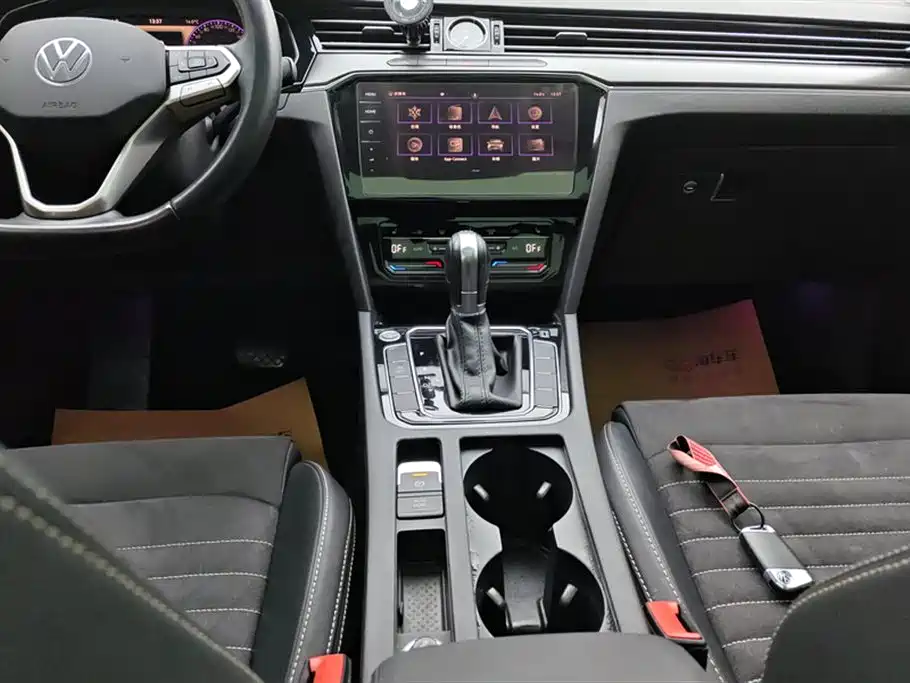 Magotan 2020 330TSI DSG luxury model купить на сайте DeffCars