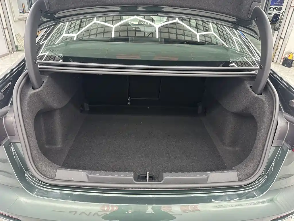 Audi A3 2023 facelift A3L Limousine 35 TFSI fashionable and sporty купить на сайте DeffCars