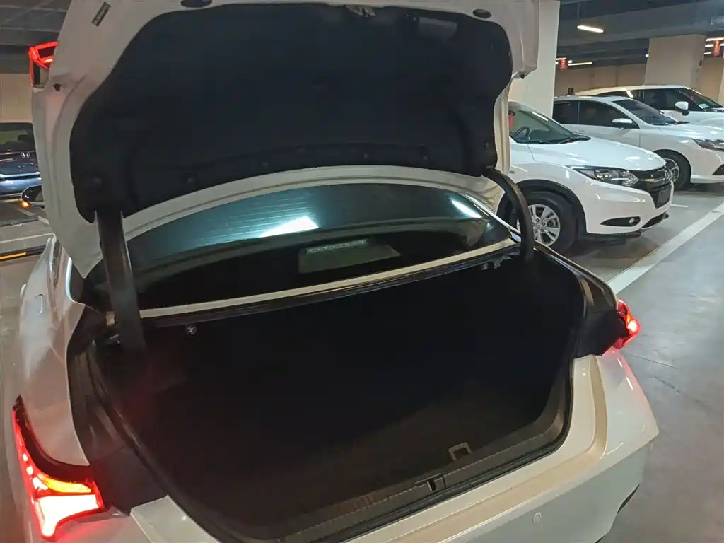 Asia Dragon 2023 2.0L Premium Edition купить на сайте DeffCars