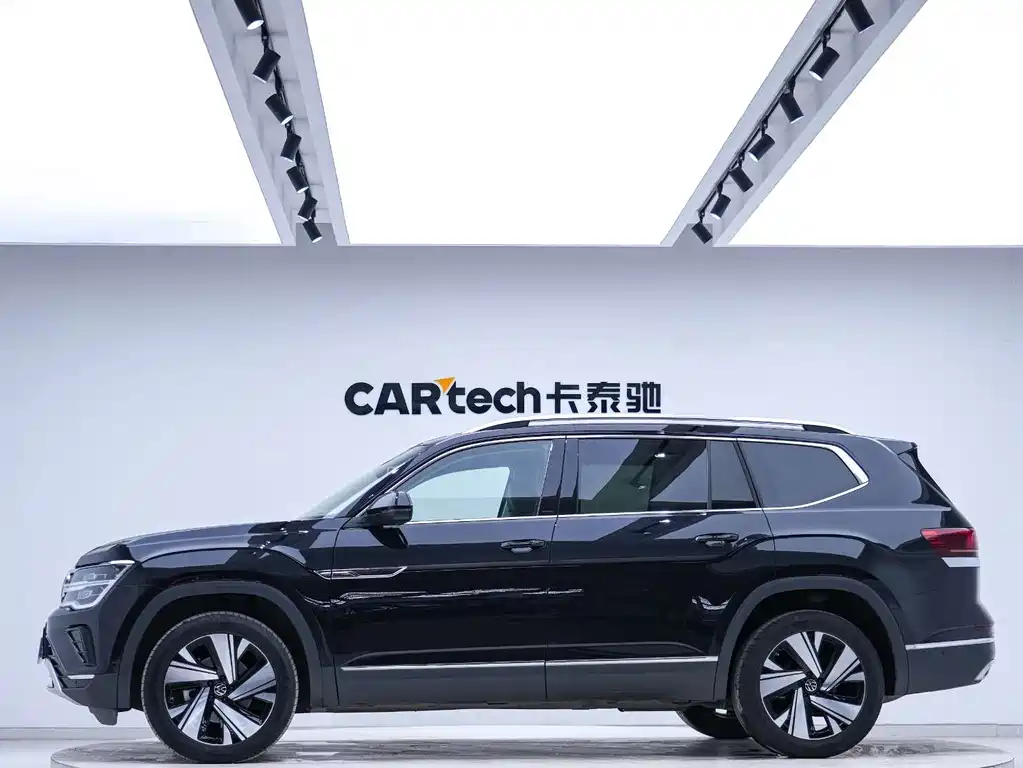 Touron 2022 380TSI four-wheel drive luxury version купить на сайте DeffCars