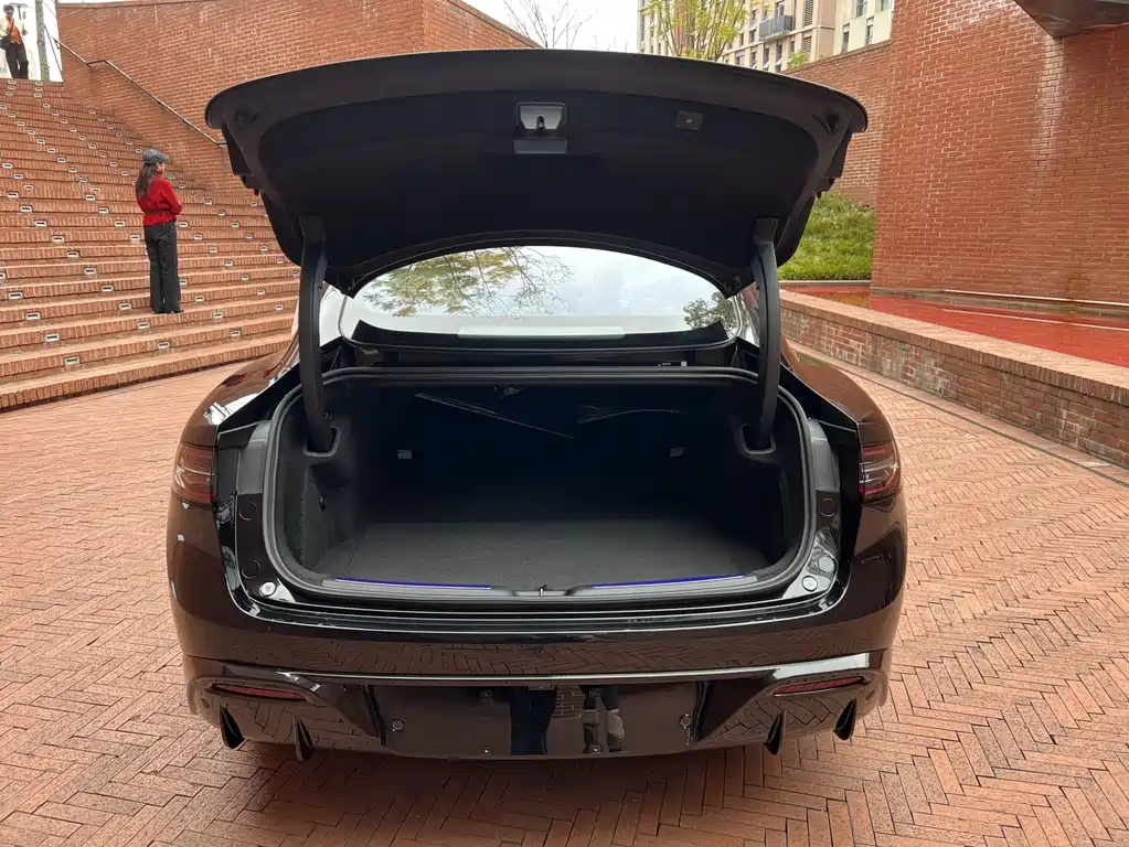 Zhijie S7 2026 Max купить на сайте DeffCars