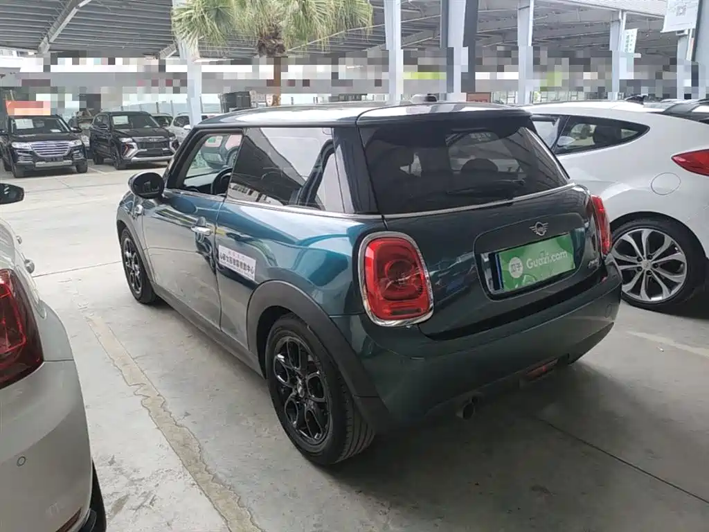 MINI 2021 1.5T ONE купить на сайте DeffCars