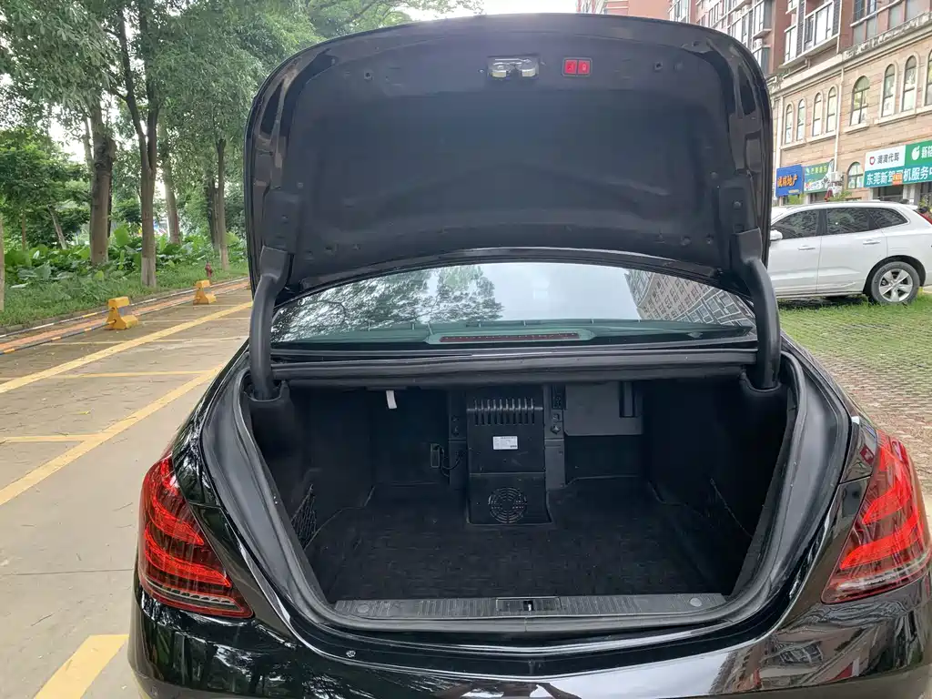 Mercedes-Benz S-Class 2010 S 350 L Luxury Model купить на сайте DeffCars