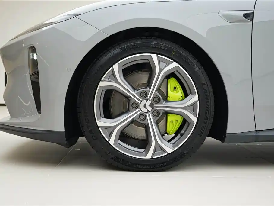 NIO ET5T 2024 model 75kWh Touring купить на сайте DeffCars