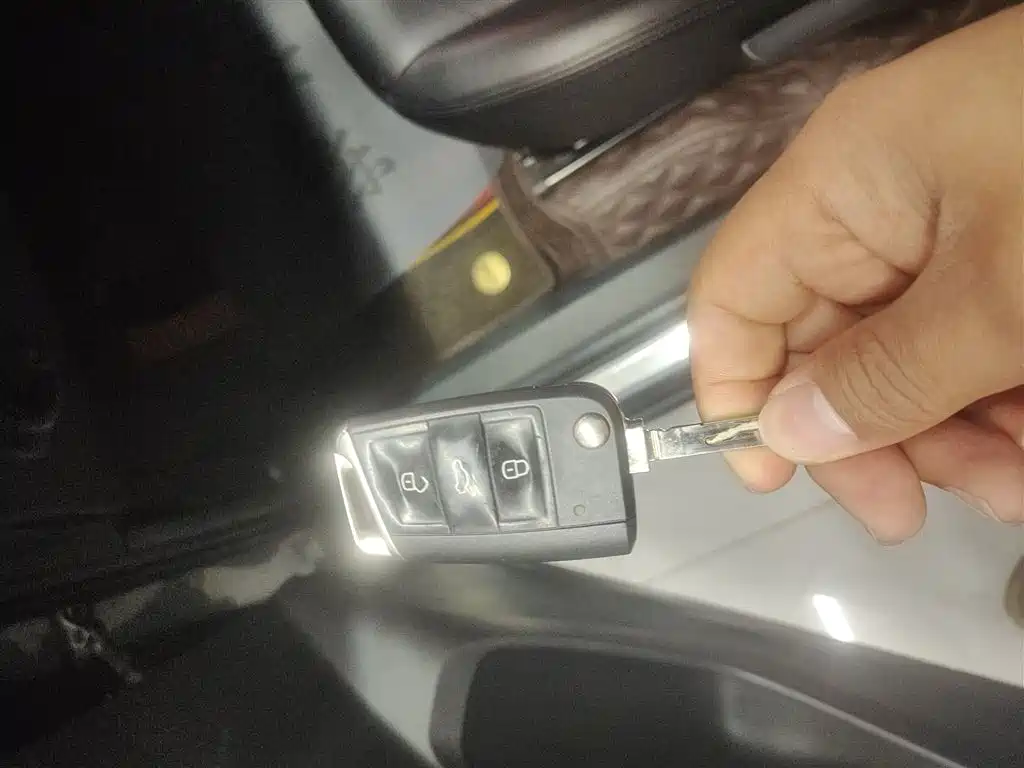 Jetta VS5 2021 280TSI automatic aggressive model купить на сайте DeffCars