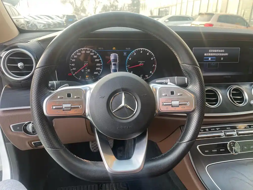 Mercedes-Benz E-Class 2019 E 200 L Sports купить на сайте DeffCars