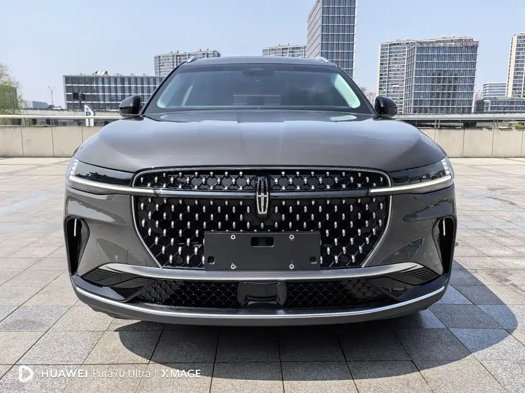 Voyager 2025 2.0T four-wheel drive exclusive edition купить на сайте DeffCars