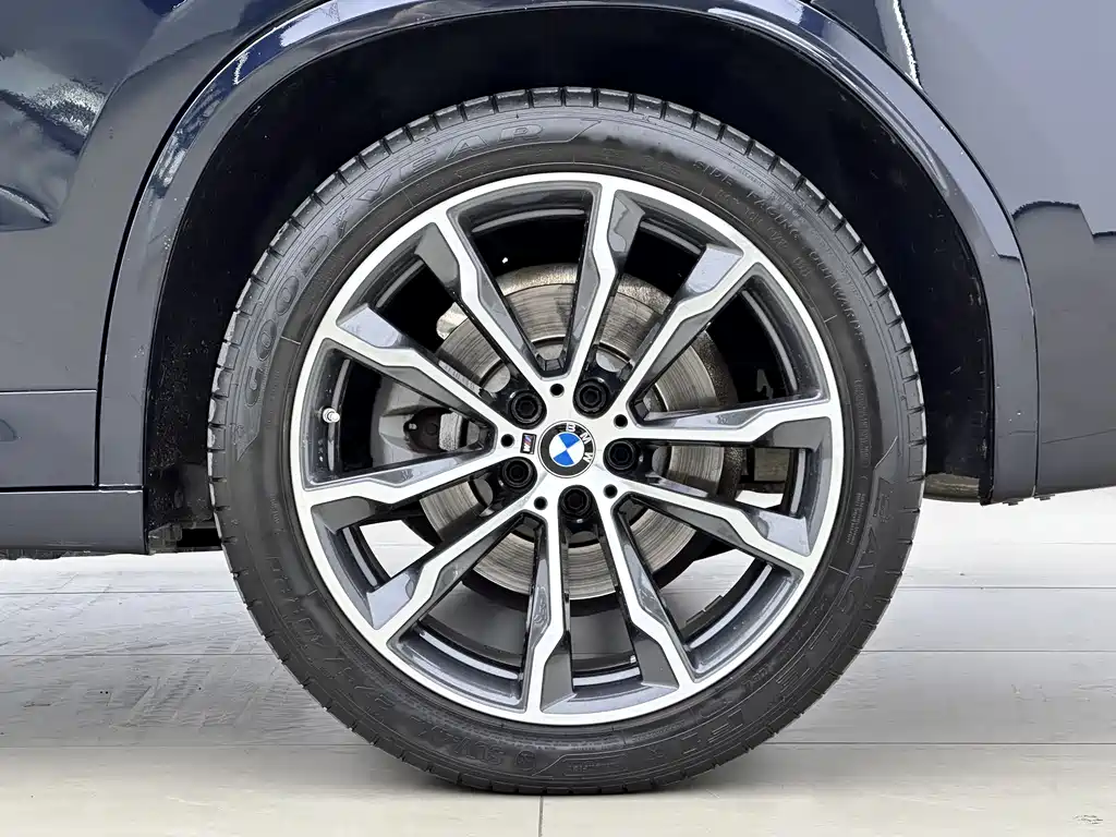 BMW X3 2022 Model 2 xDrive30i Leading M Night Package купить на сайте DeffCars