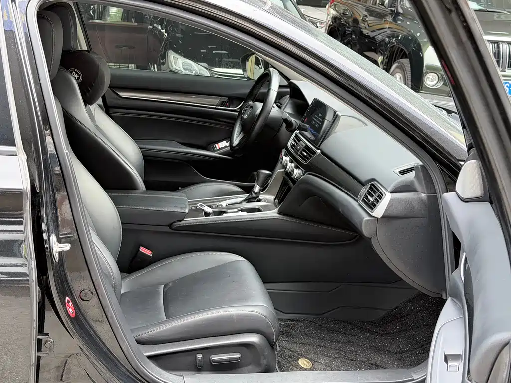 Accord 2022 260TURBO Magic Night Premium Edition купить на сайте DeffCars
