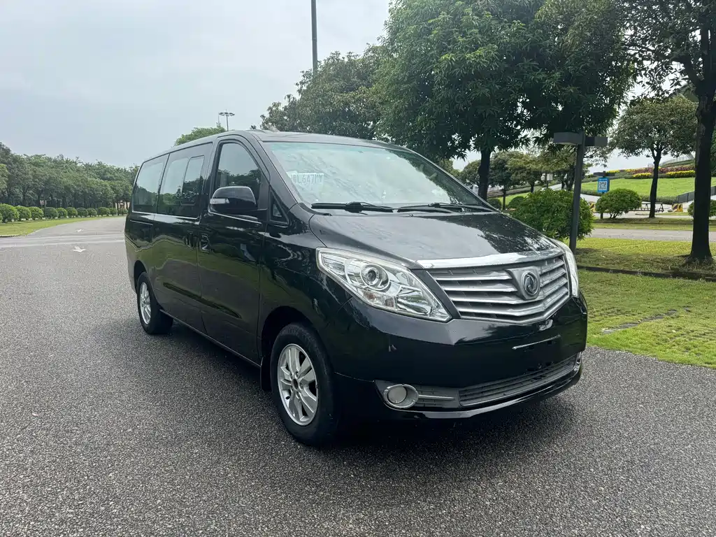 Fengxing CM7 2018 2.0T manual luxury model купить на сайте DeffCars