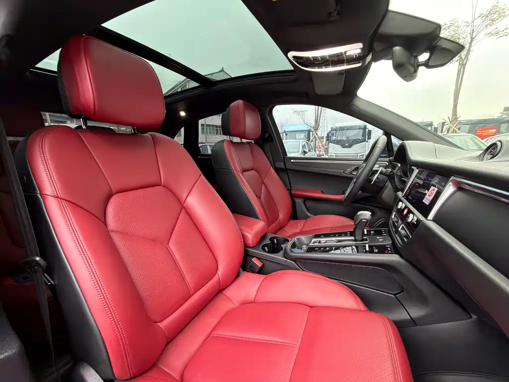 Macan 2024 Macan 2.0T купить на сайте DeffCars