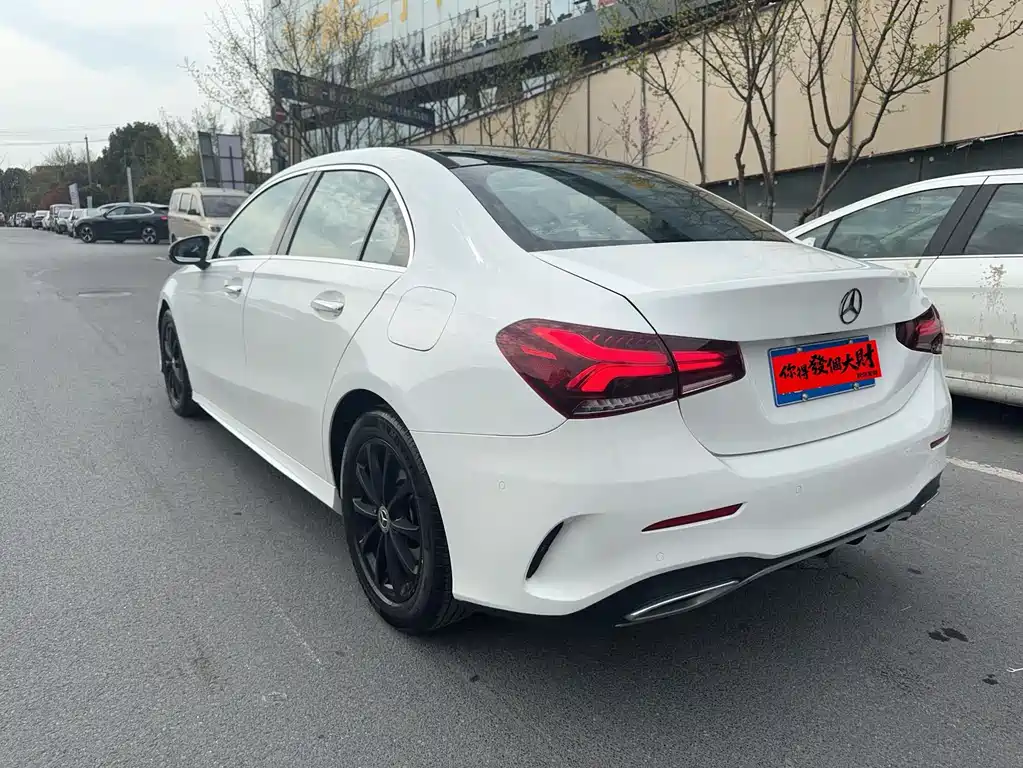 Mercedes-Benz A-Class 2021 A 200 L Sports Sedan Fashionable купить на сайте DeffCars