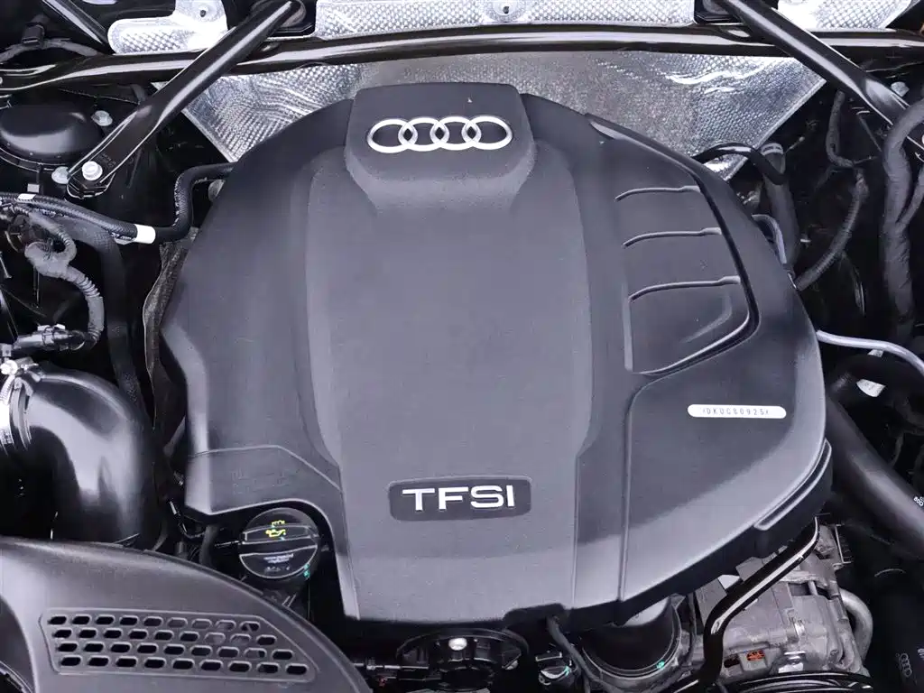 Audi Q5L 2020 40 TFSI enjoys fashionable style купить на сайте DeffCars