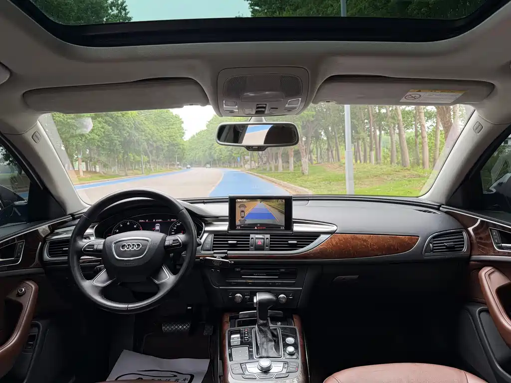 Audi A6L 2014 30 FSI Comfort купить на сайте DeffCars