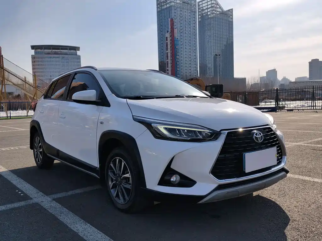 YARiS L Zhixuan 2022 Zhixuan X 1.5L CVT luxury PLUS version купить на сайте DeffCars