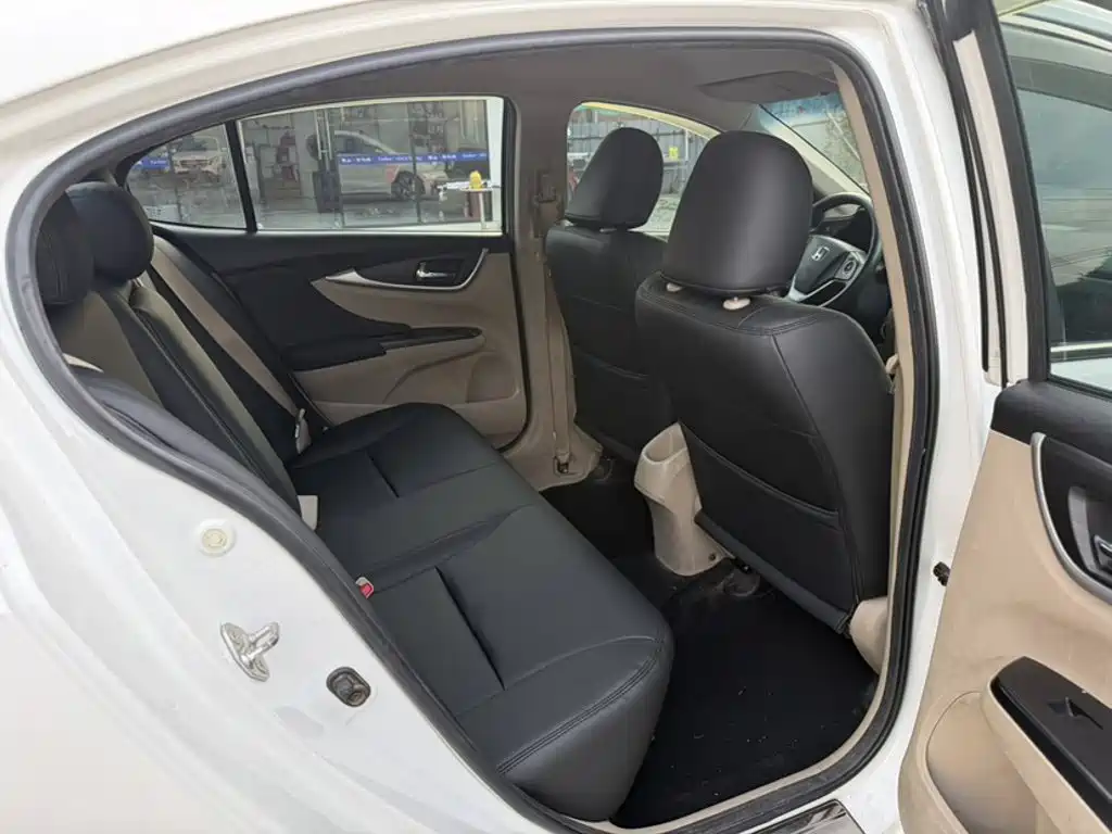 Crider 2016 1.8L CVT Comfort Edition купить на сайте DeffCars