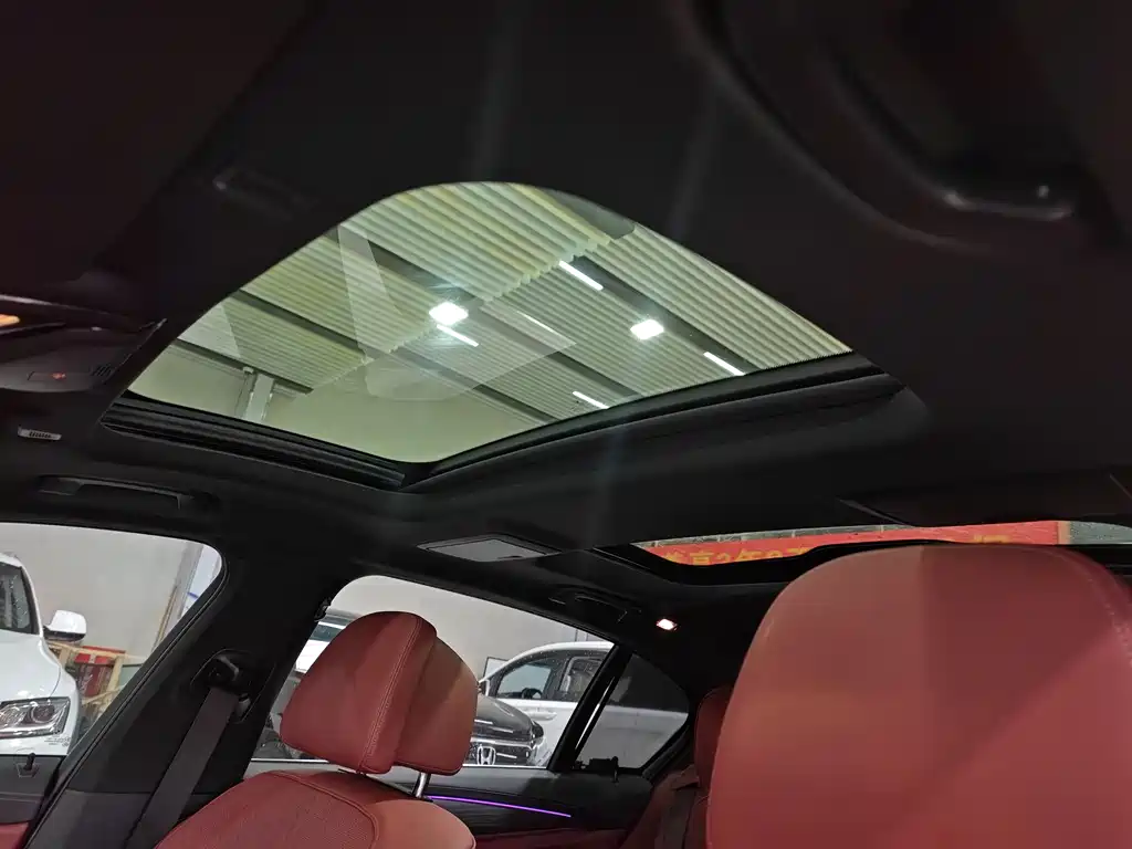 BMW 5 Series 2021 530Li Exclusive M Sports Package купить на сайте DeffCars