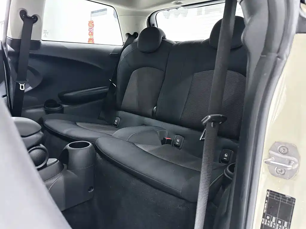 MINI 2018 1.5T ONE купить на сайте DeffCars