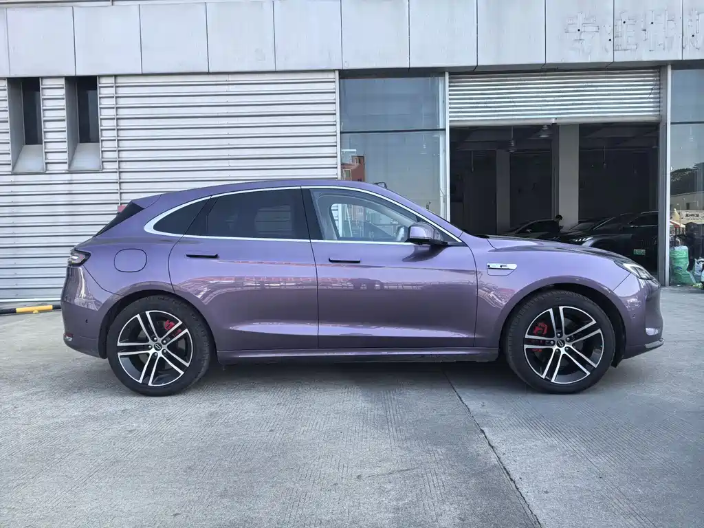 Wenjie M5 2025 extended range Ultra four-wheel drive version купить на сайте DeffCars