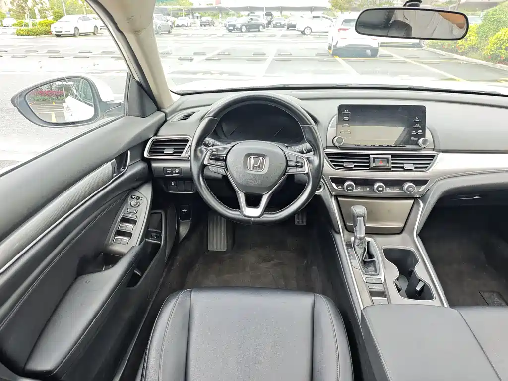 Accord 2018 260TURBO Elite Edition National V купить на сайте DeffCars