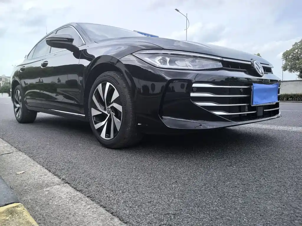 Passat 2026 Pro 380TSI Long Yao Edition купить на сайте DeffCars