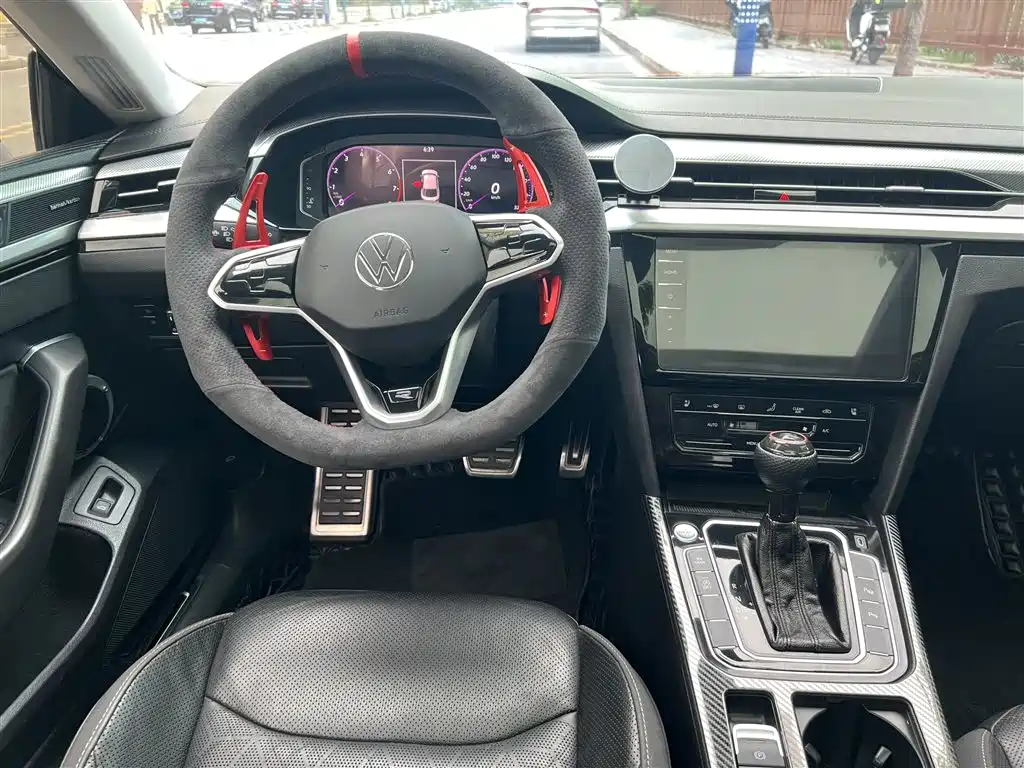 FAW-Volkswagen CC 2021 380TSI eye-catching version купить на сайте DeffCars