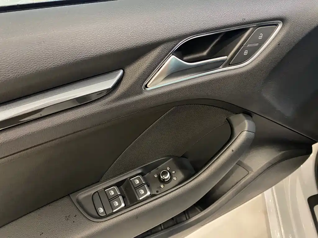 Audi A3 2020 Sportback 35 TFSI Fashion Type National VI купить на сайте DeffCars