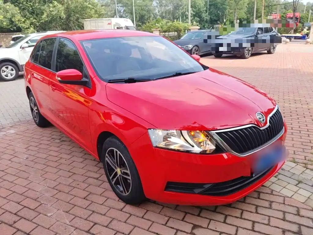 Xindong 2019 facelift 1.5L automatic standard version National V купить на сайте DeffCars