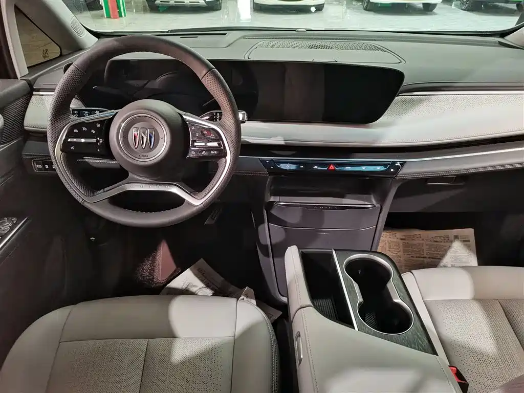 Buick GL8 2025 Lu Zun Smart Edition купить на сайте DeffCars