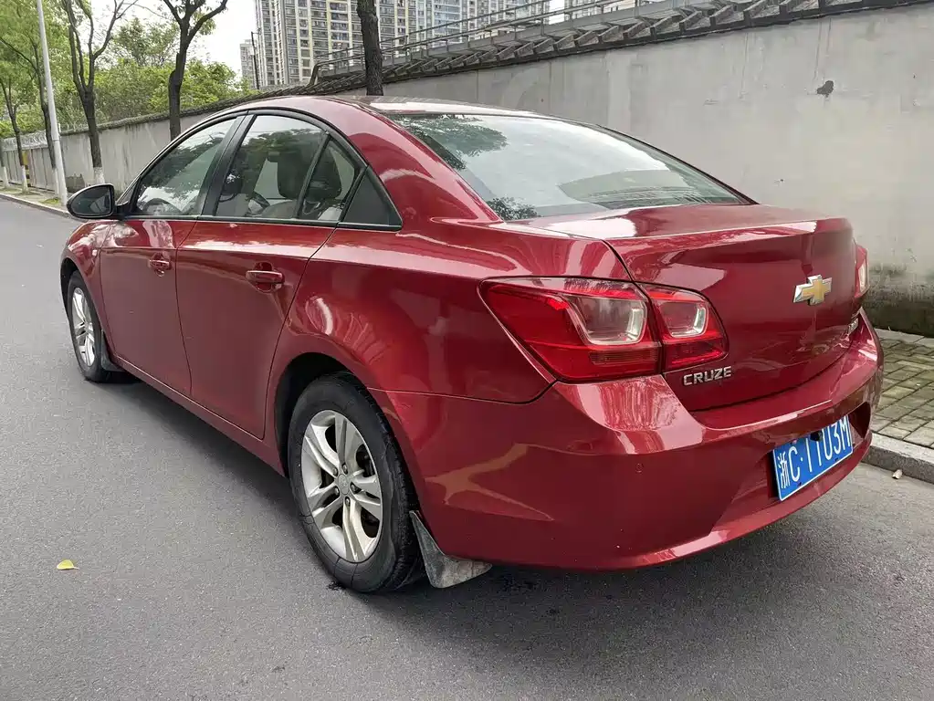 Cruze 2015 1.5L Classic SE AT купить на сайте DeffCars