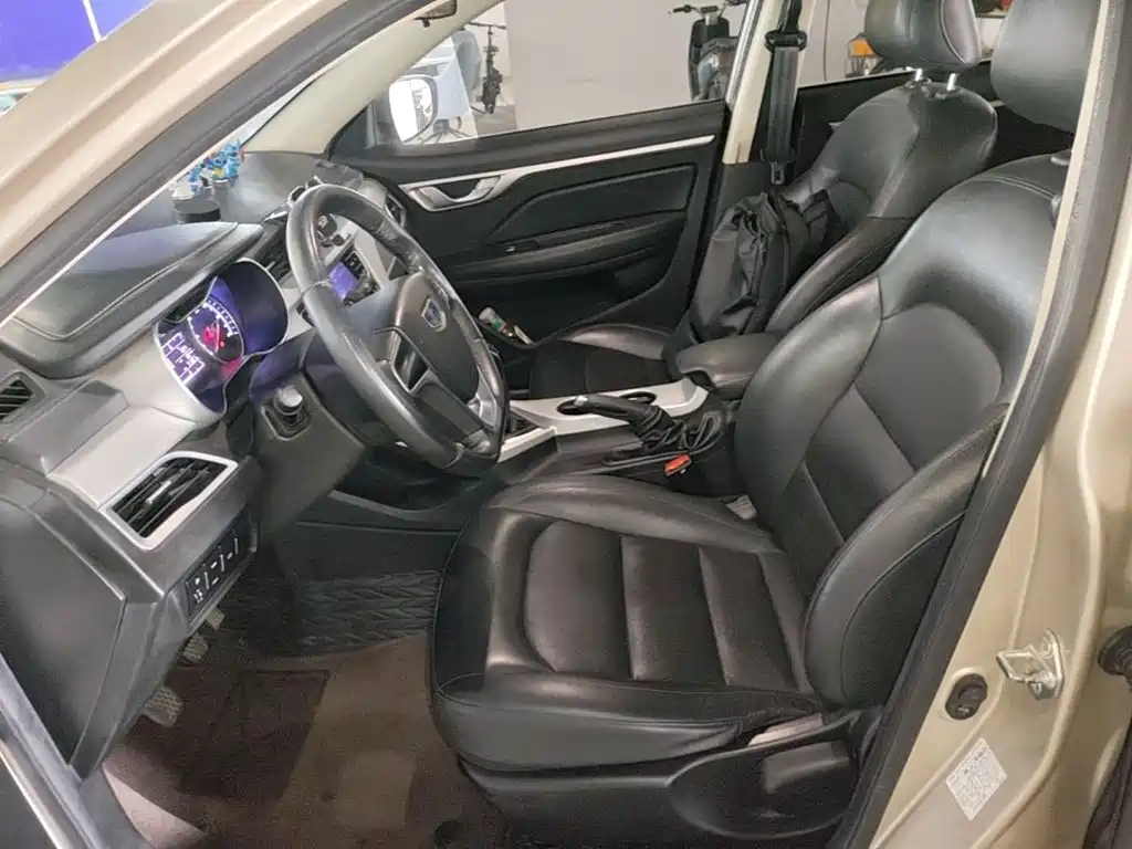 Vision 2018 1.5L Manual Happiness Edition купить на сайте DeffCars