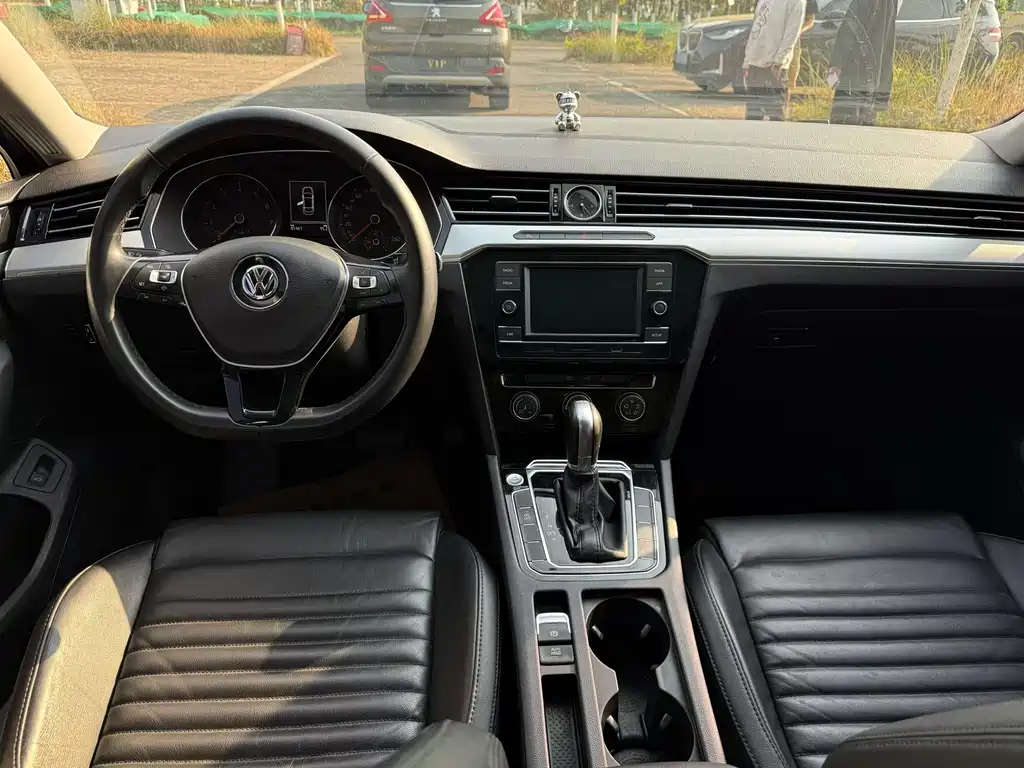 Magotan 2019 330TSI DSG leading model National VI купить на сайте DeffCars