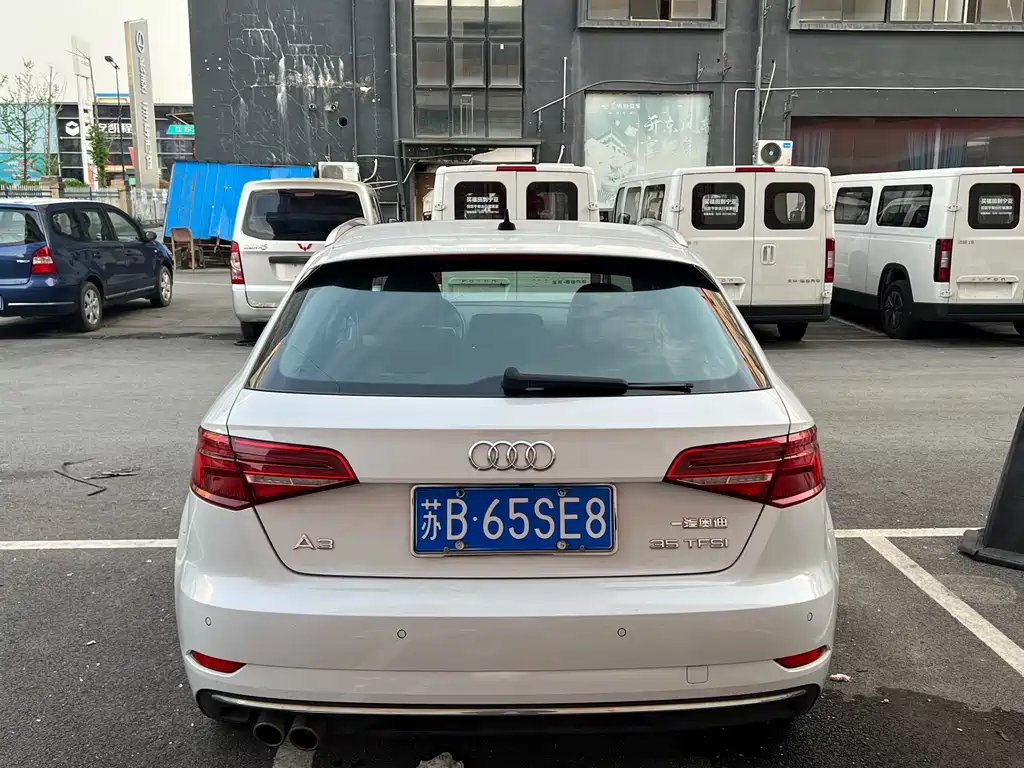 Audi A3 2019 Sportback 35 TFSI Fashion Type National VI купить на сайте DeffCars