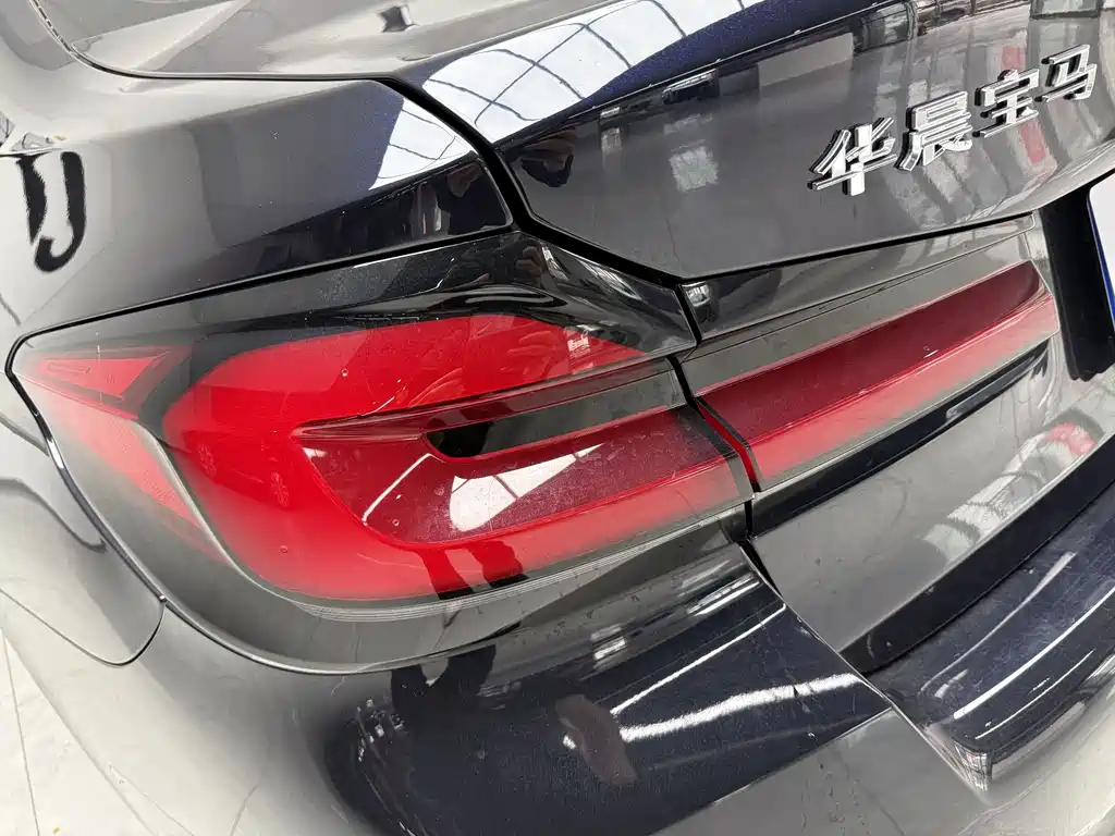 BMW 5 Series 2022 facelift 525Li M Sports Package купить на сайте DeffCars