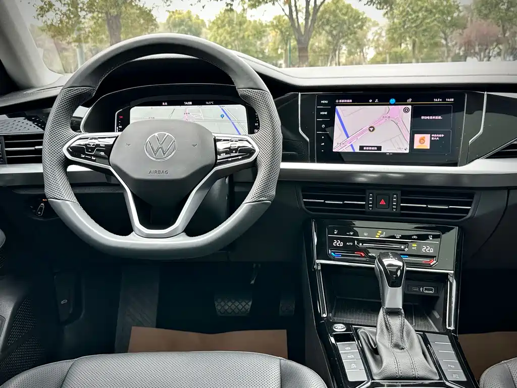 Passat 2024 380TSI Deluxe Edition купить на сайте DeffCars