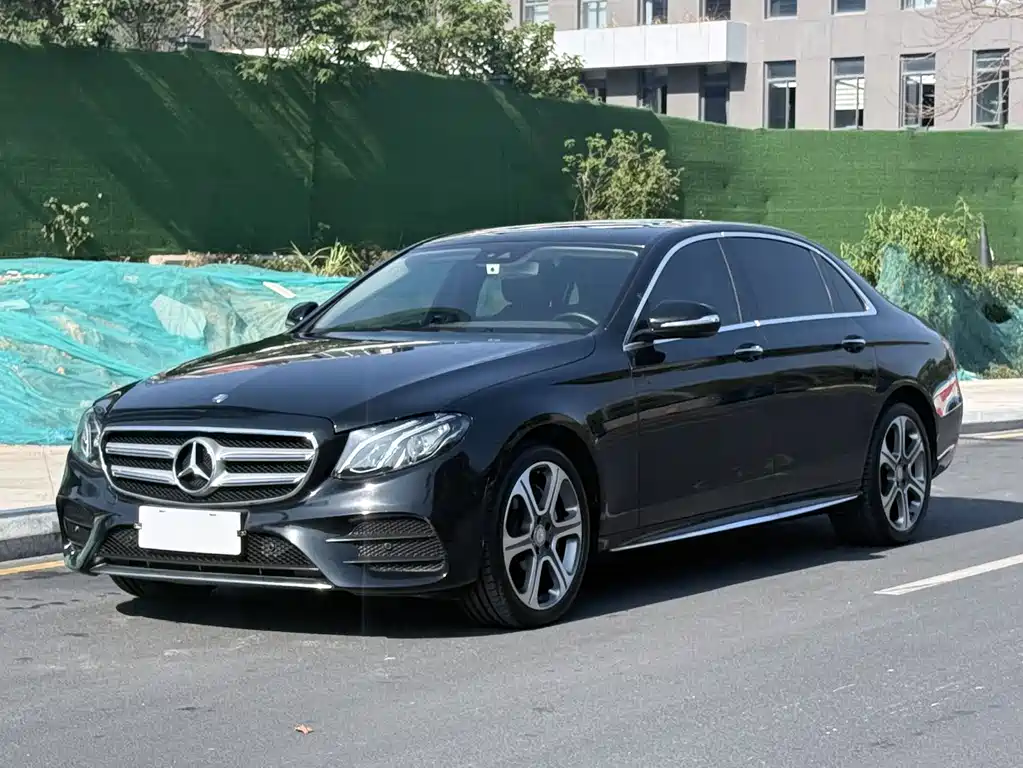 Mercedes-Benz E-Class 2016 E 300 L Sporty and Stylish купить на сайте DeffCars