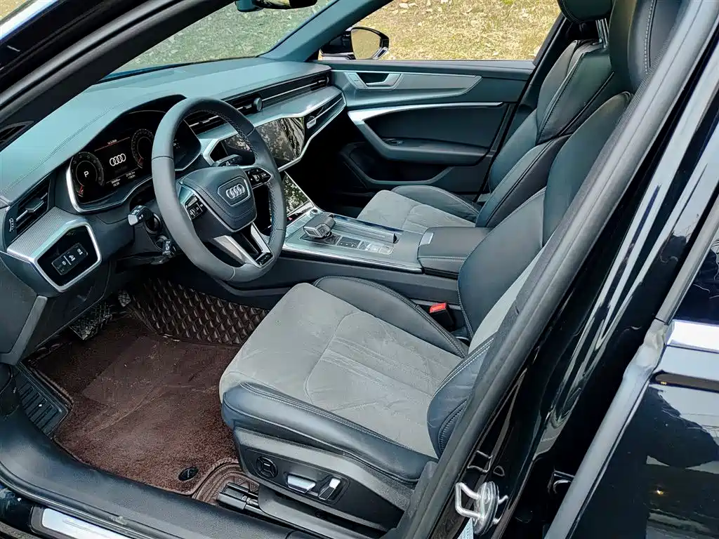 Audi A6L 2024 45 TFSI Premium Dynamic Model купить на сайте DeffCars