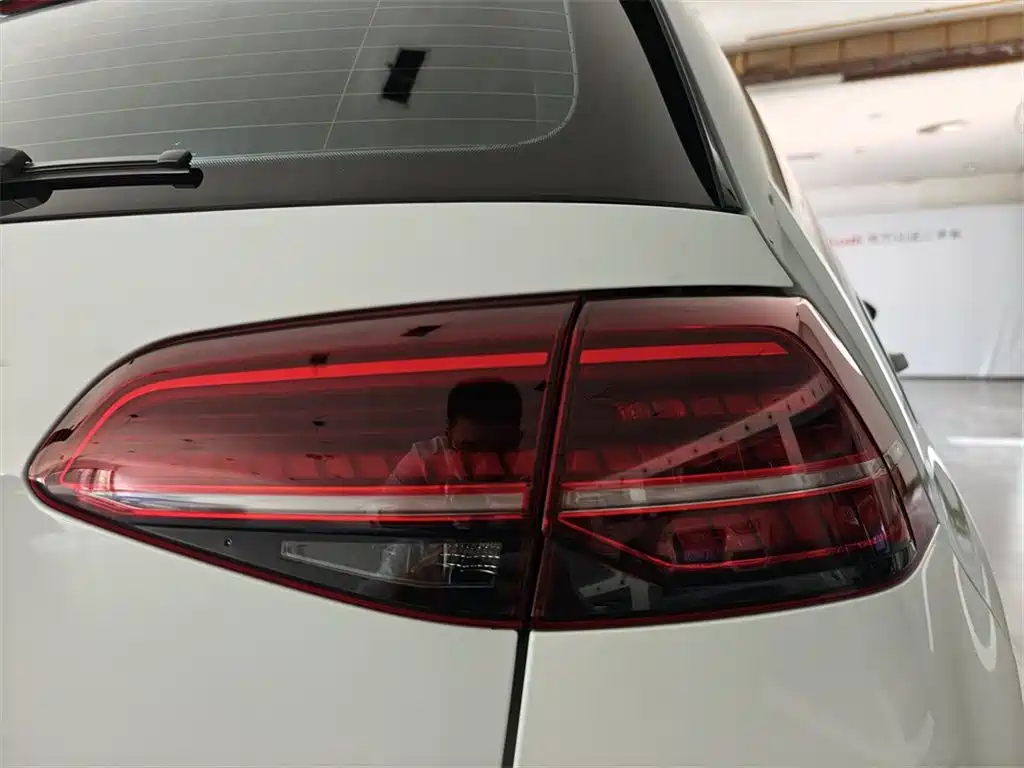 Golf 2019 280TSI DSG R-Line National VI купить на сайте DeffCars